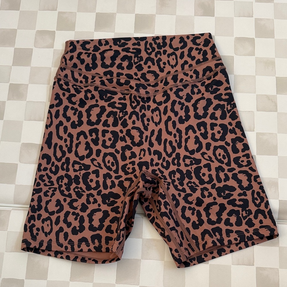 NWOT Vitality Pulse Volley Short in King Cheetah